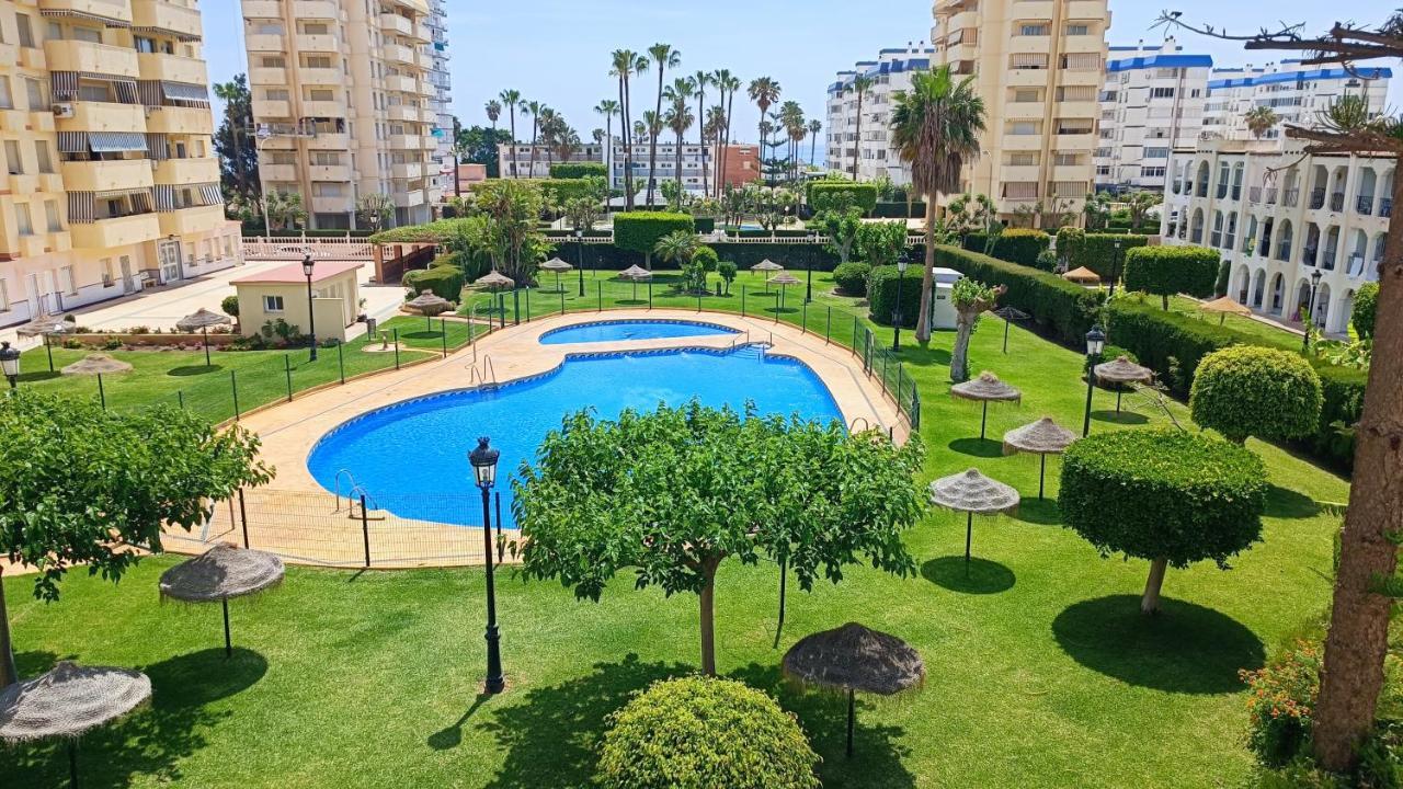 Апартаменты Andalucia Beach & Garden Бенальмадена Экстерьер фото